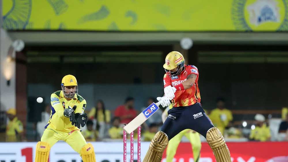 हार के साथ CSK प्लेऑफ की रेस से बाहर, श्रेयस की तूफानी पारी और चहल की हैट्रिक से जीता पंजाब हार के साथ CSK प्लेऑफ की रेस से बाहर, श्रेयस की तूफानी पारी और चहल की हैट्रिक से जीता पंजाब