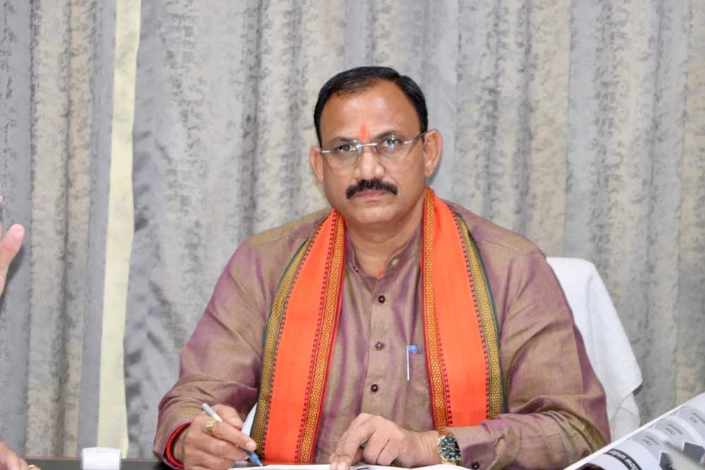 राज्य के सभी आयुष्मान योजना से संबद्ध अस्पतालों में दुर्घटना में घायल मरीजों को डेढ़ लाख रुपए तक का मिलेगा निःशुल्क इलाज राज्य के सभी आयुष्मान योजना से संबद्ध अस्पतालों में दुर्घटना में घायल मरीजों को डेढ़ लाख रुपए तक का मिलेगा निःशुल्क इलाज