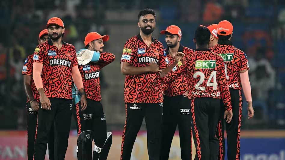 हैदराबाद ने कोलकाता को 110 रनों से धोया , क्लासेन ने 37 गेंद में जड़ी सेंचुरी हैदराबाद ने कोलकाता को 110 रनों से धोया , क्लासेन ने 37 गेंद में जड़ी सेंचुरी