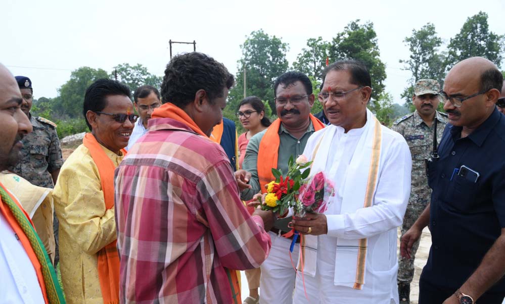 मुख्यमंत्री श्री विष्णुदेव साय समाधान शिविर तोंगपाल में 16 करोड़ से अधिक विकास कार्यों का किया लोकार्पण मुख्यमंत्री श्री विष्णुदेव साय समाधान शिविर तोंगपाल में 16 करोड़ से अधिक विकास कार्यों का किया लोकार्पण