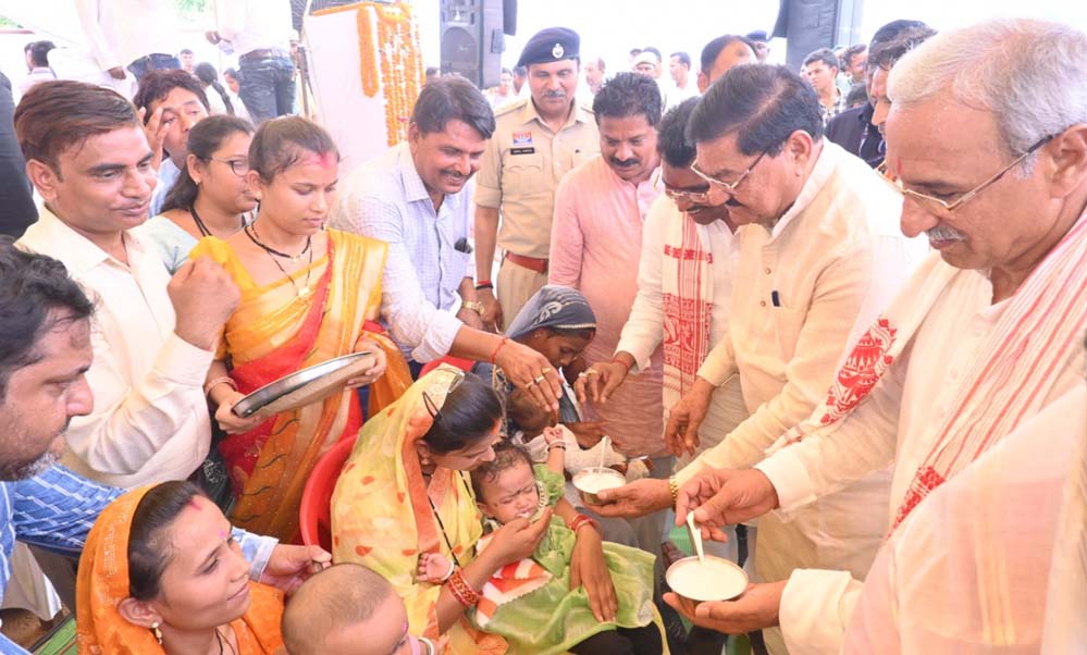 भ्रष्टाचार एवं रिश्वतखोरी पर होगी कड़ी कार्यवाही: खाद्य मंत्री दयाल दास बघेल