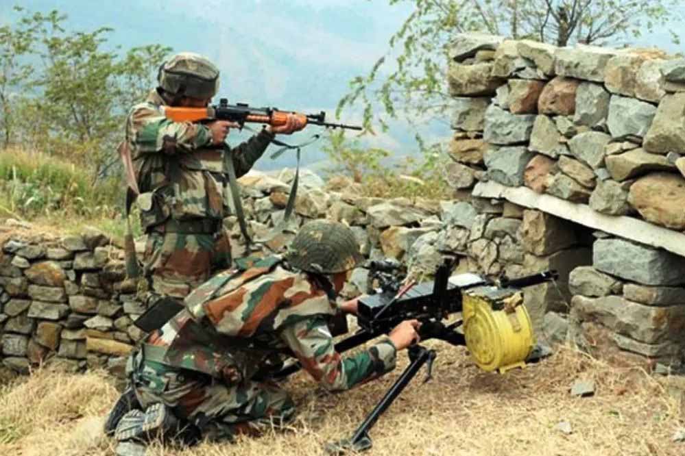 JK के पुंछ में पाकिस्तानी फायरिंग में 13 नागरिक मारे गए, 59 घायल JK के पुंछ में पाकिस्तानी फायरिंग में 13 नागरिक मारे गए, 59 घायल