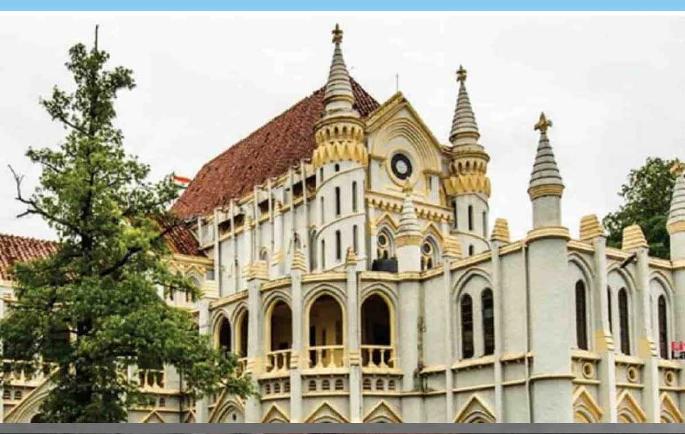 HC की सख्ती बांधवगढ़ टाइगर रिजर्व के 10 किमी दायरे में संचालित आरा मशीनों पर, हटाने के निर्देश HC की सख्ती बांधवगढ़ टाइगर रिजर्व के 10 किमी दायरे में संचालित आरा मशीनों पर, हटाने के निर्देश