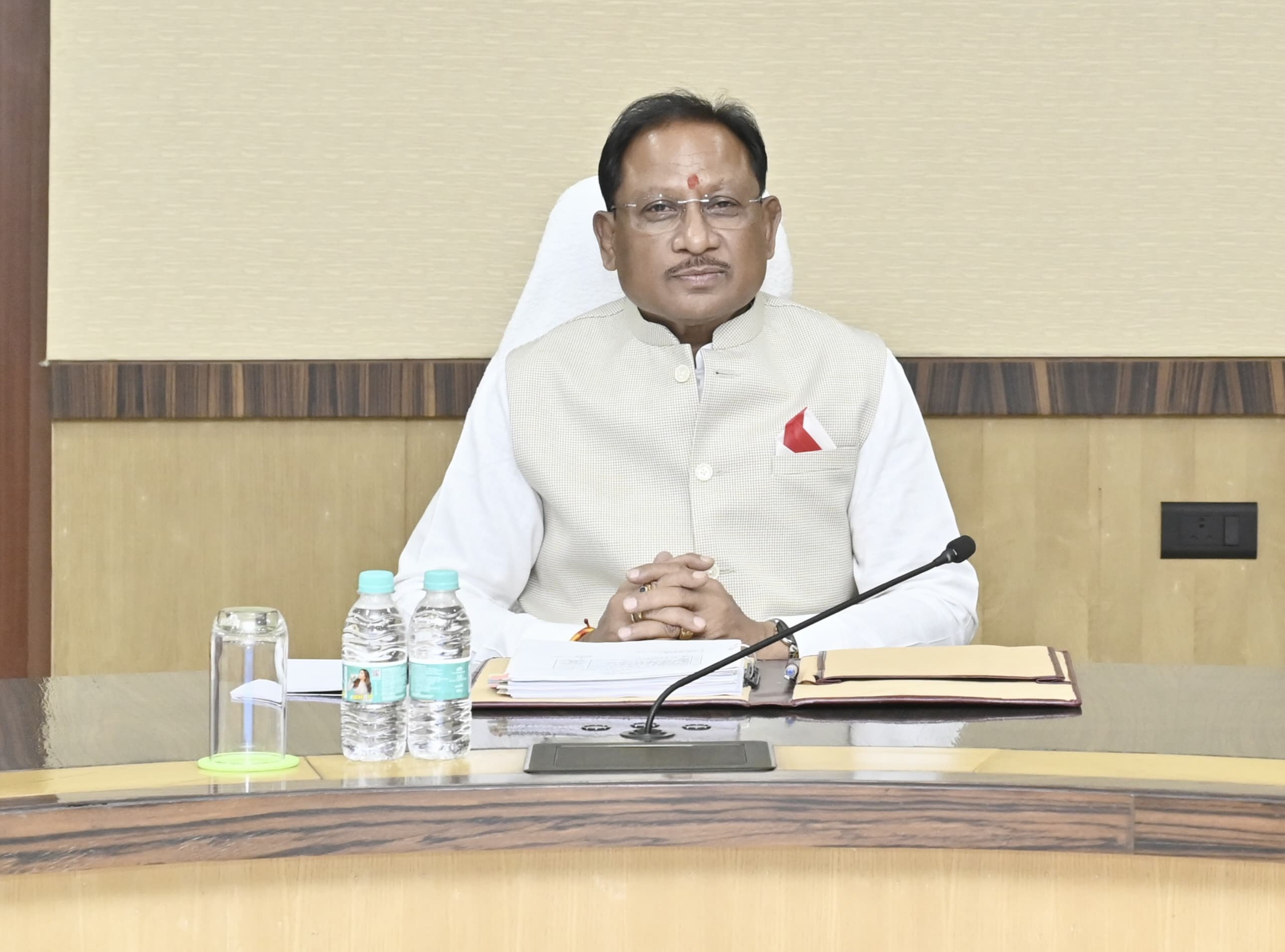 स्वस्थ और निरोगी शरीर के लिए योग को जीवन शैली का हिस्सा बनाएं – मुख्यमंत्री साय स्वस्थ और निरोगी शरीर के लिए योग को जीवन शैली का हिस्सा बनाएं – मुख्यमंत्री साय