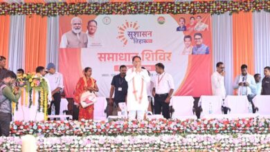 मुख्यमंत्री विष्णु देव साय आज सुशासन तिहार के अतंर्गत जशपुर जिले के कांसाबेल विकासखंड के ग्राम दोकड़ा पहुंचे