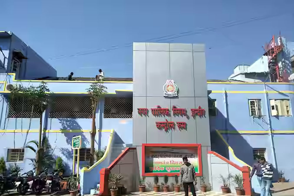 इंदौर नगर निगम का पोर्टल एक अप्रैल से बंद, टैक्स कलेक्शन रूका, 25 करोड़ का नुकसान इंदौर नगर निगम का पोर्टल एक अप्रैल से बंद, टैक्स कलेक्शन रूका, 25 करोड़ का नुकसान