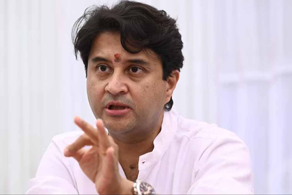 देश की अखंडता, एकता और मान-सम्मान पर प्रश्न करना राहुल गांधी की आदत: केंद्रीय मंत्री सिंधिया देश की अखंडता, एकता और मान-सम्मान पर प्रश्न करना राहुल गांधी की आदत: केंद्रीय मंत्री सिंधिया