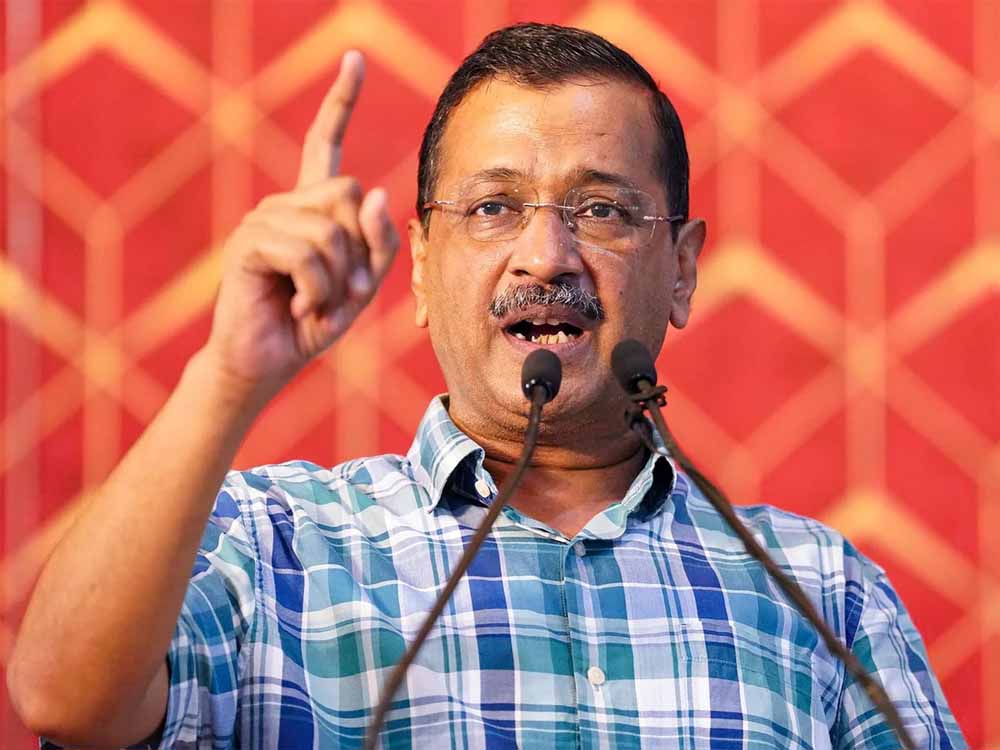 मस्जिद के सामने 24 घंटे बच्चों को हिंदू-मुसलमान सिखाते हैं: केजरीवाल मस्जिद के सामने 24 घंटे बच्चों को हिंदू-मुसलमान सिखाते हैं: केजरीवाल