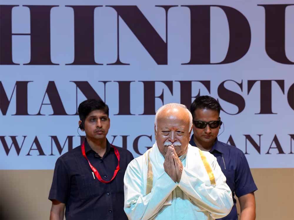 पाकिस्तान से तनाव के बीच मोहन भागवत ने की अपील, हिंदू मजबूत होंगे तभी दुनिया गंभीरता से लेगी