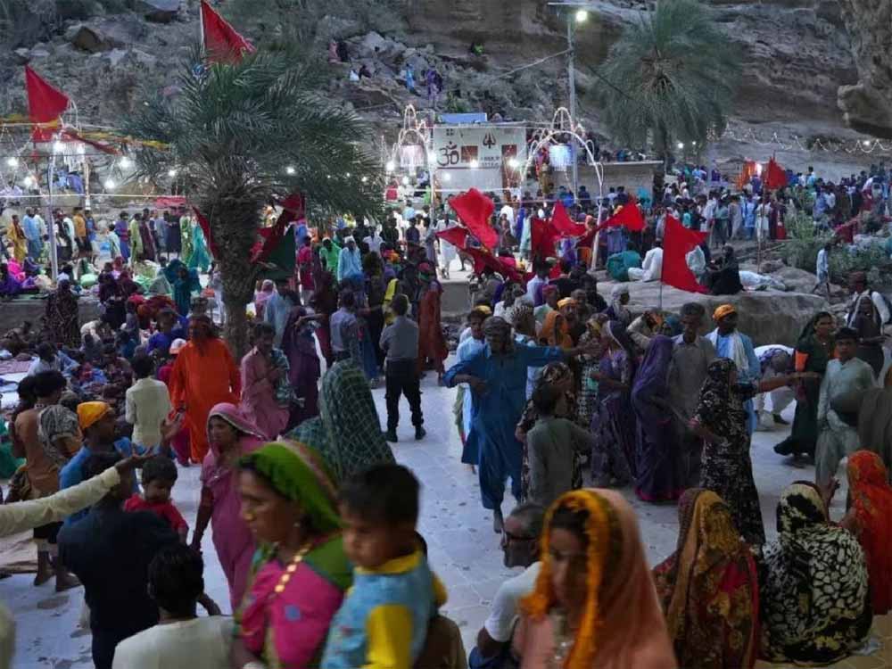 असम के मुख्यमंत्री हिमंत सरमा ने बलूचिस्तान का हिंगलाज माता मंदिर का जिक्र करते हुए इसे महत्वपूर्ण तीर्थ स्थल बताया असम के मुख्यमंत्री हिमंत सरमा ने बलूचिस्तान का हिंगलाज माता मंदिर का जिक्र करते हुए इसे महत्वपूर्ण तीर्थ स्थल बताया