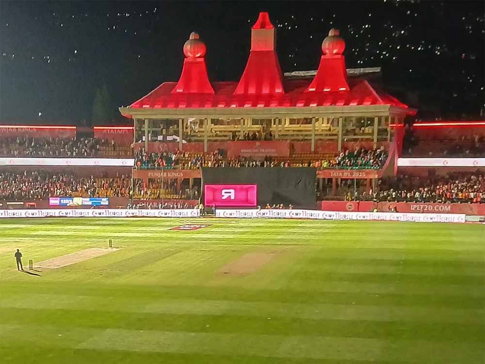बीसीसीआई इंटरनेशनल कैलेंडर को देखते हुए टूर्नामेंट को जल्द खत्म करने पर विचार करेगी बीसीसीआई इंटरनेशनल कैलेंडर को देखते हुए टूर्नामेंट को जल्द खत्म करने पर विचार करेगी