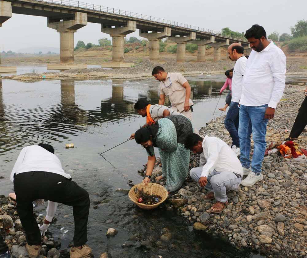 जल गंगा संवर्धन अभियान में पुराने जल-स्त्रोतों का पुनरूद्धार पुनीत कार्य- उप मुख्यमंत्री देवड़ा