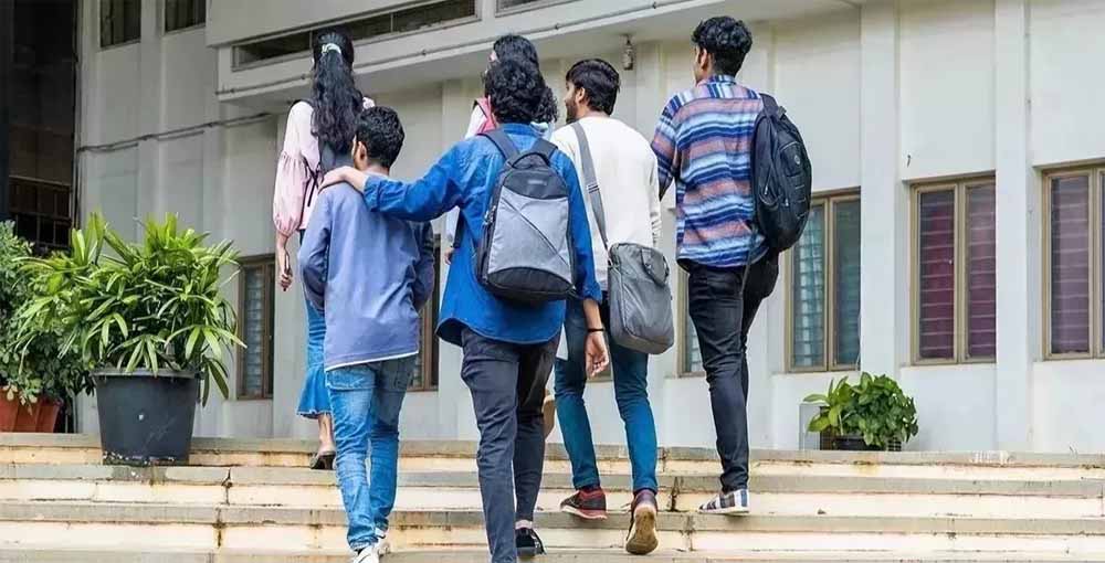 गवर्नर के आदेश के बाद नियुक्ति प्रक्रिया शुरू, झारखंड की इन 4 यूनिवर्सिटी को जल्द मिलेंगे कुलपति गवर्नर के आदेश के बाद नियुक्ति प्रक्रिया शुरू, झारखंड की इन 4 यूनिवर्सिटी को जल्द मिलेंगे कुलपति