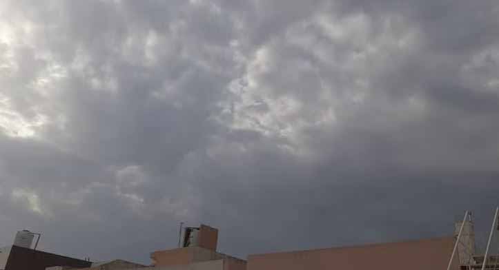 उत्तर प्रदेश में तेज हवाओं और बूंदाबांदी के आसार