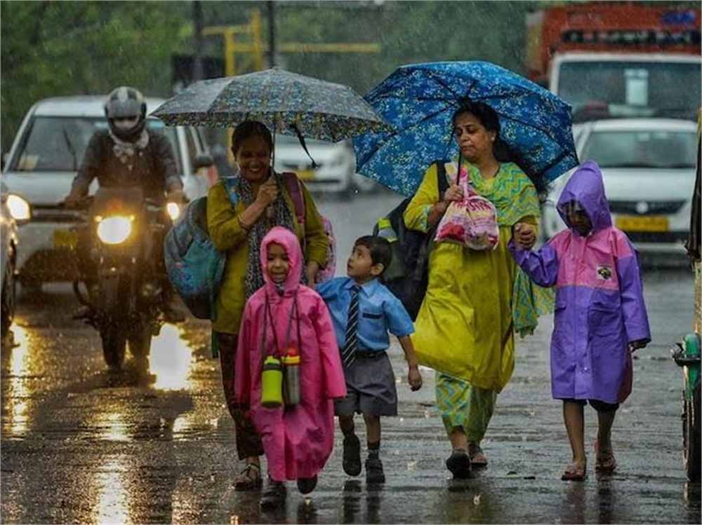 इस बार मानसून ने पूरे देश को चौंका दिया, मुंबई में टूटा 107 साल पुराना रिकॉर्ड, 8 राज्यों में 27 मई से 1 जून तक आंधी इस बार मानसून ने पूरे देश को चौंका दिया, मुंबई में टूटा 107 साल पुराना रिकॉर्ड, 8 राज्यों में 27 मई से 1 जून तक आंधी