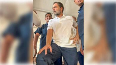 राहुल गांधी के बिहार दौरे को लेकर हाई वोल्टेज ड्रामा देखने को मिला, काफिला को रोकने पर भड़की कांग्रेस