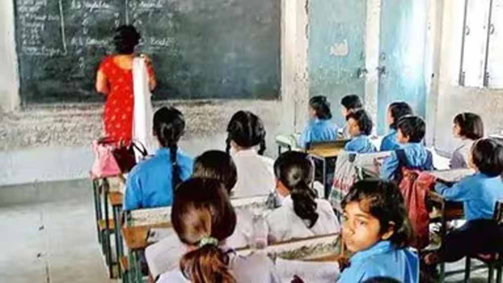 प्रदेश में शिक्षकों की समस्या के निराकरण के लिये 19 मई से लगेंगे शिविर प्रदेश में शिक्षकों की समस्या के निराकरण के लिये 19 मई से लगेंगे शिविर