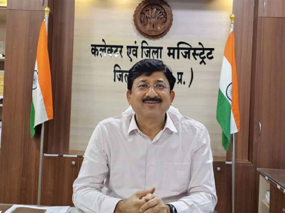बकाया बिजली बिल भुगतान नहीं करने पर गुना जिले के सुरेंद्र कपूर पर हुई शस्त्र लायसेंस निलंबन की कार्रवाई बकाया बिजली बिल भुगतान नहीं करने पर गुना जिले के सुरेंद्र कपूर पर हुई शस्त्र लायसेंस निलंबन की कार्रवाई