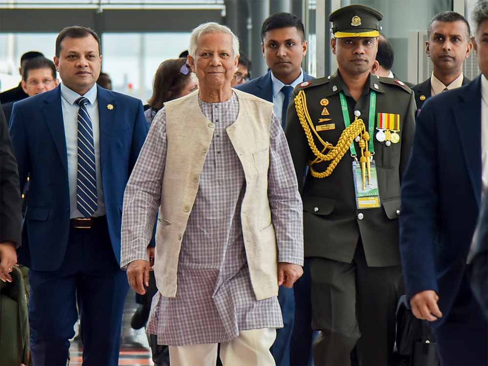मोहम्मद यूनुस ने एक बार फिर पूर्वोत्तर राज्यों को लेकर अपने जहरीले और खतरनाक मंसूबों को किया उजागर मोहम्मद यूनुस ने एक बार फिर पूर्वोत्तर राज्यों को लेकर अपने जहरीले और खतरनाक मंसूबों को किया उजागर