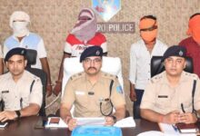 पति के सामने ही पत्नी से गैंगरेप, 4 हैवान गिरफ्तार