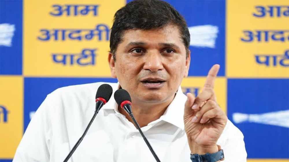 पानी की किल्लत को लेकर आप नेता सौरभ भारद्वाज ने बीजेपी सरकार पर कसा तंज, बोले – चार इंजन की सरकार फिर भी पानी नहीं पानी की किल्लत को लेकर आप नेता सौरभ भारद्वाज ने बीजेपी सरकार पर कसा तंज, बोले – चार इंजन की सरकार फिर भी पानी नहीं