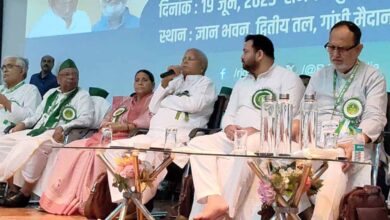 राजद कैसे बांटेगा बिहार विधानसभा के टिकट, लालू ने बेटे तेजस्वी यादव के फार्मूले पर लगाई मुहर
