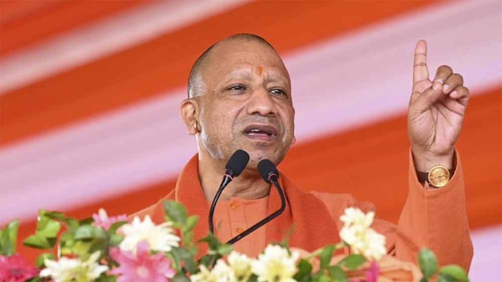 सीएम योगी भदोही जिले के दौरे पर, कलेक्ट्रेट में करेंगे समीक्षा बैठक सीएम योगी भदोही जिले के दौरे पर, कलेक्ट्रेट में करेंगे समीक्षा बैठक