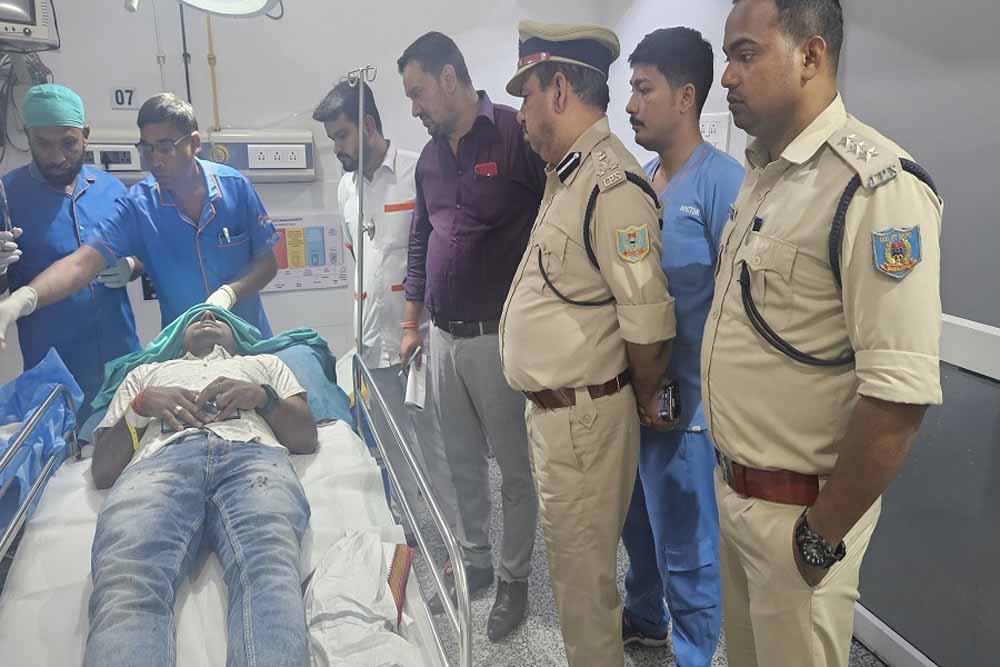 रांची में जमीनी विवाद में पुलिस पर हमला, SHO को सिर में लगी चोट
