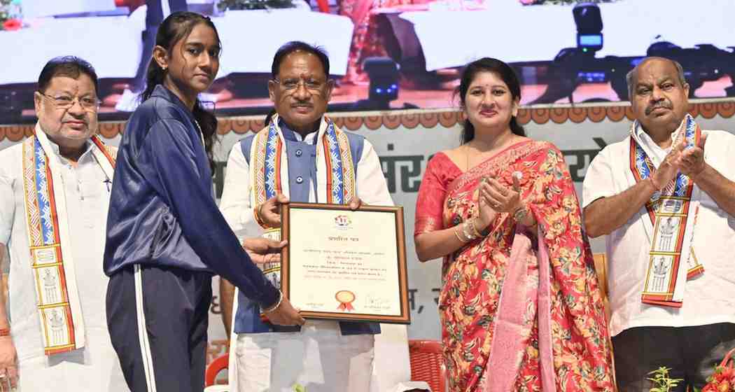 मुख्यमंत्री ने सार्थक एवं रक्षक अभियान का किया शुभारंभ,बाल अधिकारों के प्रति जागरूकता लाने, राज्य बाल अधिकार संरक्षण आयोग की पहल