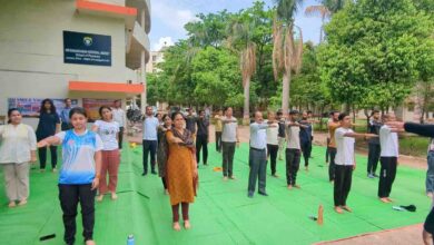 शारीरिक और मानसिक स्वास्थ्य के लिए योग कारगर:: आई पी मिश्रा