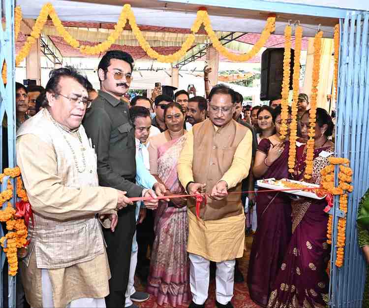 विकास के हर मोर्चे पर ‘मोदी की गारंटी’ को पूरा कर रहा छत्तीसगढ़ – मुख्यमंत्री विष्णु देव साय विकास के हर मोर्चे पर ‘मोदी की गारंटी’ को पूरा कर रहा छत्तीसगढ़ – मुख्यमंत्री विष्णु देव साय