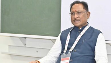 छत्तीसगढ़ में कृषि के साथ साथ उद्योगों के विकास के लिए है अनुकूल वातावरण : कैरियर निर्माण में अपनी क्षमता का बेहतर उपयोग करें युवा – मुख्यमंत्री