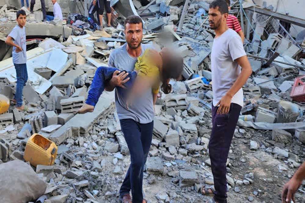 गाजा में मदद लेने गए 35 से अधिक फिलीस्तीनियों की मौत, सैंकड़ों घायल गाजा में मदद लेने गए 35 से अधिक फिलीस्तीनियों की मौत, सैंकड़ों घायल