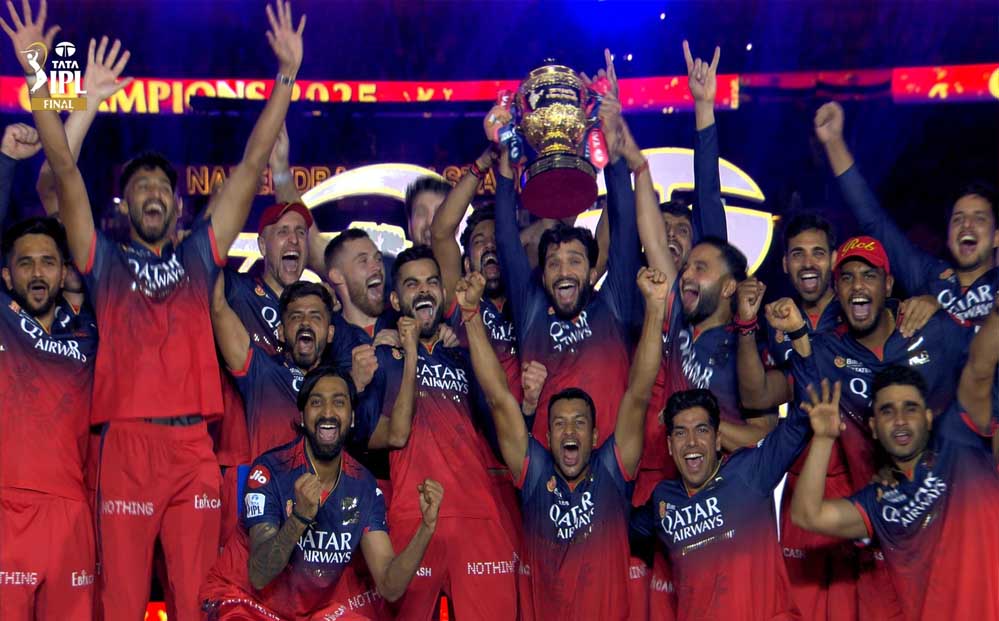 IPL 2025 को मिली 840 अरब मिनट की व्यूअरशिप, फाइनल मैच ने तो बना डाला ये बड़ा रिकॉर्ड IPL 2025 को मिली 840 अरब मिनट की व्यूअरशिप, फाइनल मैच ने तो बना डाला ये बड़ा रिकॉर्ड
