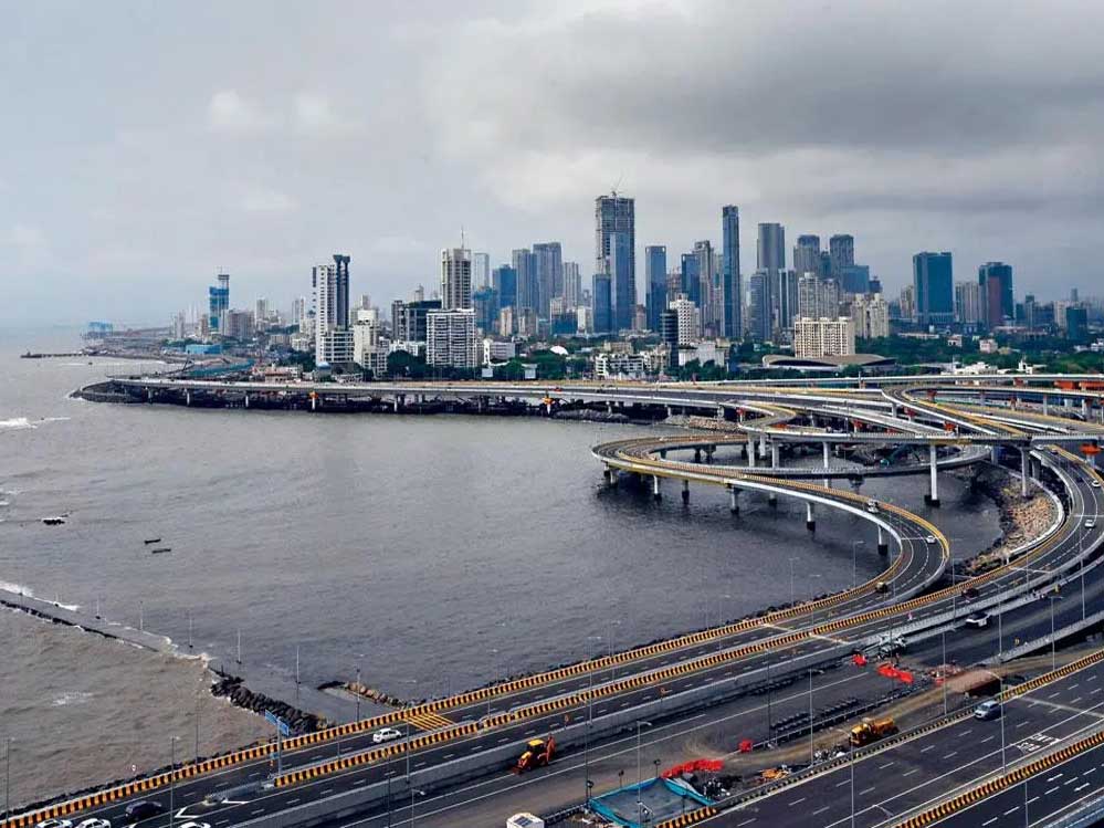 दुबई से भी महंगा मुंबई का प्रॉपर्टी मार्केट, फिर भी बढ़ रही है खरीदारों की डिमांड दुबई से भी महंगा मुंबई का प्रॉपर्टी मार्केट, फिर भी बढ़ रही है खरीदारों की डिमांड