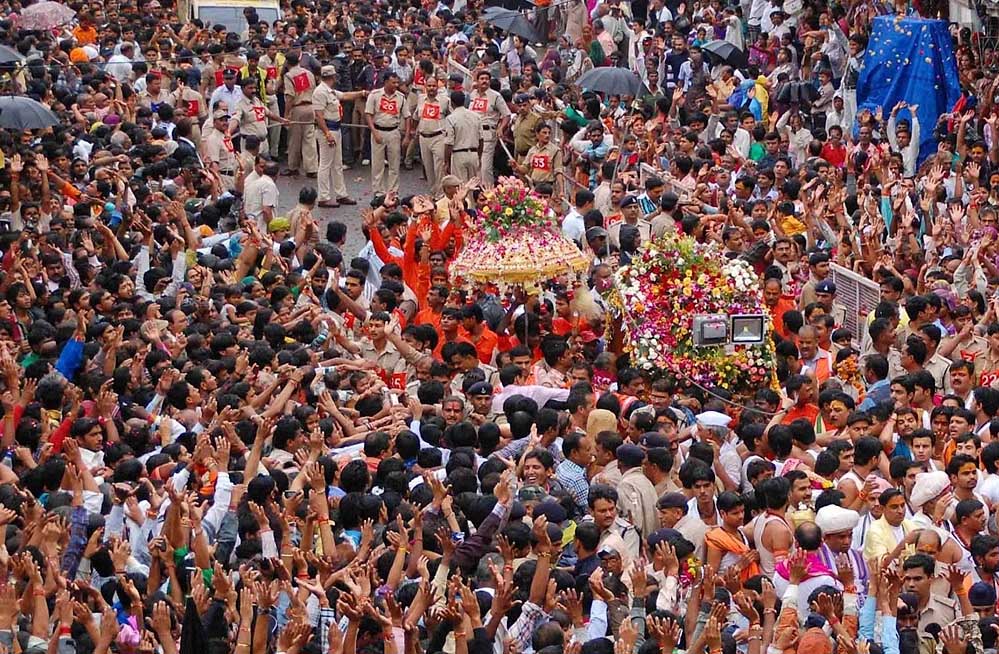 सावन में उज्जैन में महाकालेश्वर ज्योतिर्लिंग की शाही सवारी 14 जुलाई से 18 अगस्त तक चलेगी सावन में उज्जैन में महाकालेश्वर ज्योतिर्लिंग की शाही सवारी 14 जुलाई से 18 अगस्त तक चलेगी