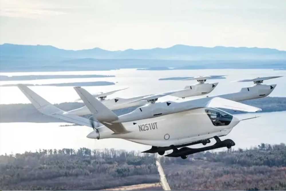 हाल ही में दुनिया के पहले इलेक्ट्रिक विमान ने उड़ान भरी, 30 मिनट में 130 किलोमीटर की दूरी तय