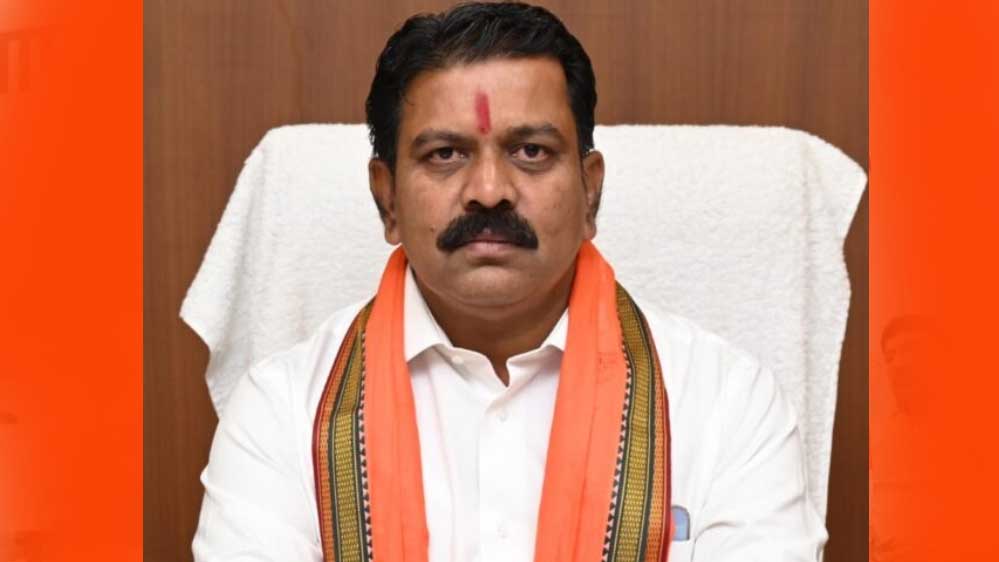 रायपुर : बांग्लादेशी घुसपैठियों की पहचान हेतु उपमुख्यमंत्री विजय शर्मा के निर्देश पर टोल फ्री नम्बर 1800-233-1905 हेल्पलाइन जारी रायपुर : बांग्लादेशी घुसपैठियों की पहचान हेतु उपमुख्यमंत्री विजय शर्मा के निर्देश पर टोल फ्री नम्बर 1800-233-1905 हेल्पलाइन जारी