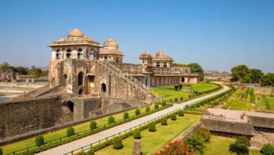 मांडू में पर्यटन को बढ़ावा देने के लिए 25 करोड़ रुपये की विकास परियोजना शुरू होगी
