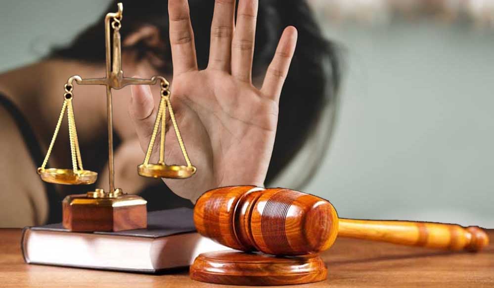 पहलगाम में 70 साल की महिला टूरिस्ट से रेप, आरोपी की जमानत खारिज, कहा- ‘घटना समाज में व्याप्त नैतिक पतन और विकृत मानसिकता का प्रतिबिंब’ पहलगाम में 70 साल की महिला टूरिस्ट से रेप, आरोपी की जमानत खारिज, कहा- ‘घटना समाज में व्याप्त नैतिक पतन और विकृत मानसिकता का प्रतिबिंब’