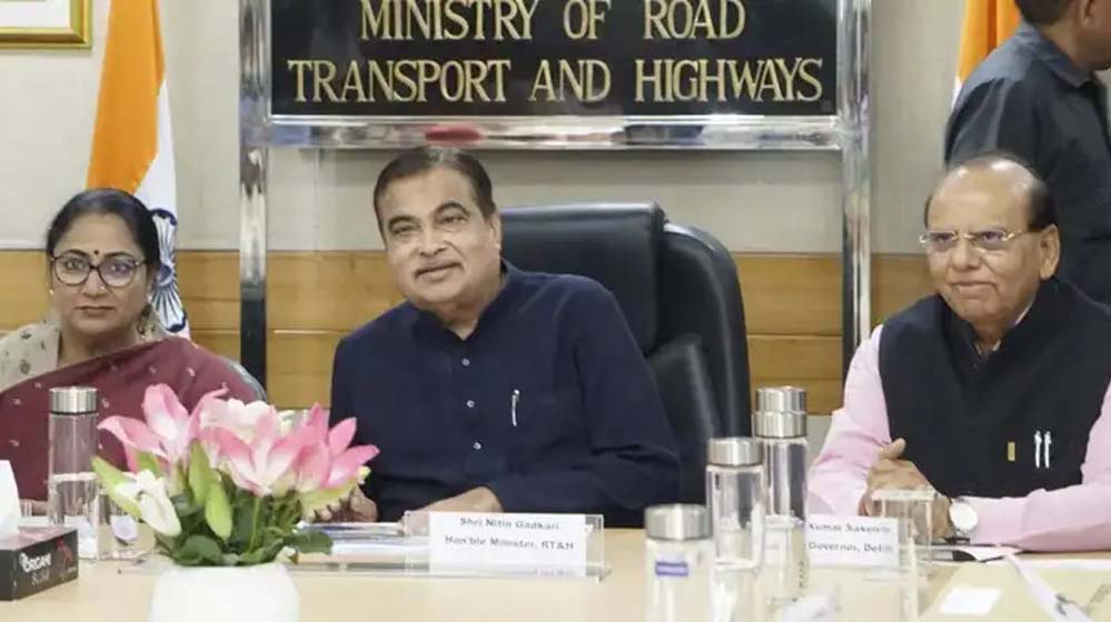 दिल्ली की सीमाओं से हटेंगे टोल बूथ, नितिन गडकरी का बड़ा आदेश दिल्ली की सीमाओं से हटेंगे टोल बूथ, नितिन गडकरी का बड़ा आदेश