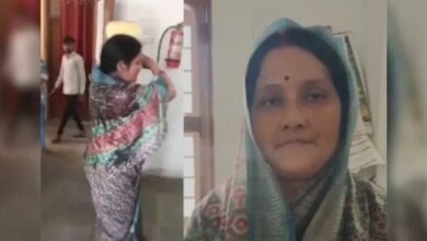तहसील कार्यालय में नहीं हुई सुनवाई तो पूर्व MLA की पत्नी ने खुद पर डाला केरोसिन