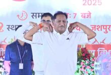 स्वस्थ रहने योग को अपनी नियमित दिनचर्या में करें शामिल-मुख्यमंत्री साय