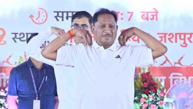 स्वस्थ रहने योग को अपनी नियमित दिनचर्या में करें शामिल-मुख्यमंत्री साय