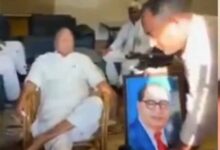 आरजेडी सुप्रीमो लालू प्रसाद यादव पर आंबेडकर के ‘अपमान’ पर बीजेपी ने चौराहों पर लगाए पोस्टर, कब माफी मांगेंगे