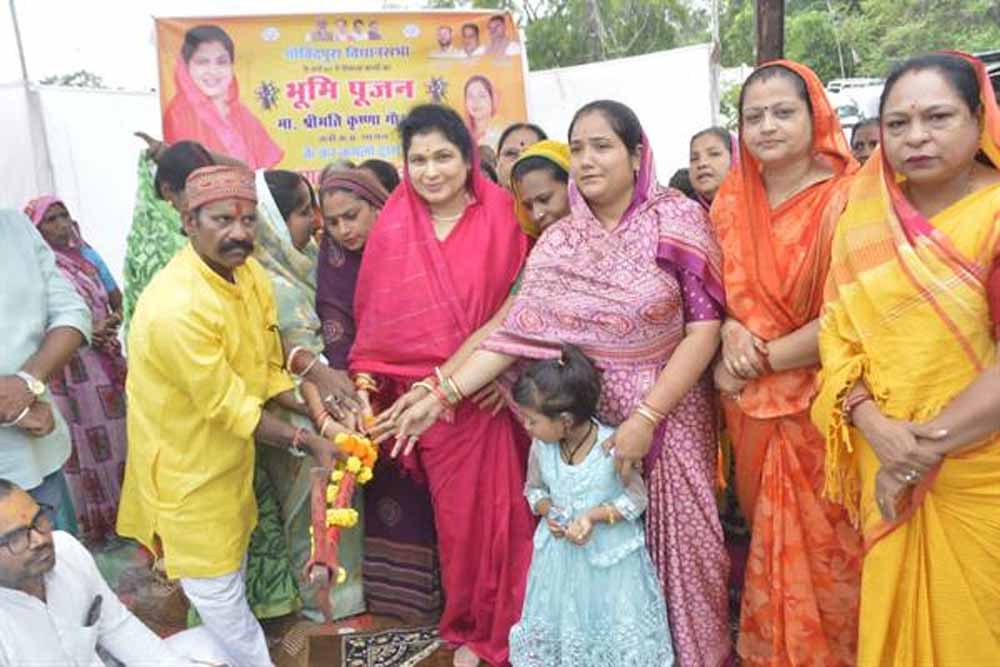 साफ सफाई पर विशेष ध्यान दें: राज्यमंत्री श्रीमती गौर साफ सफाई पर विशेष ध्यान दें: राज्यमंत्री श्रीमती गौर