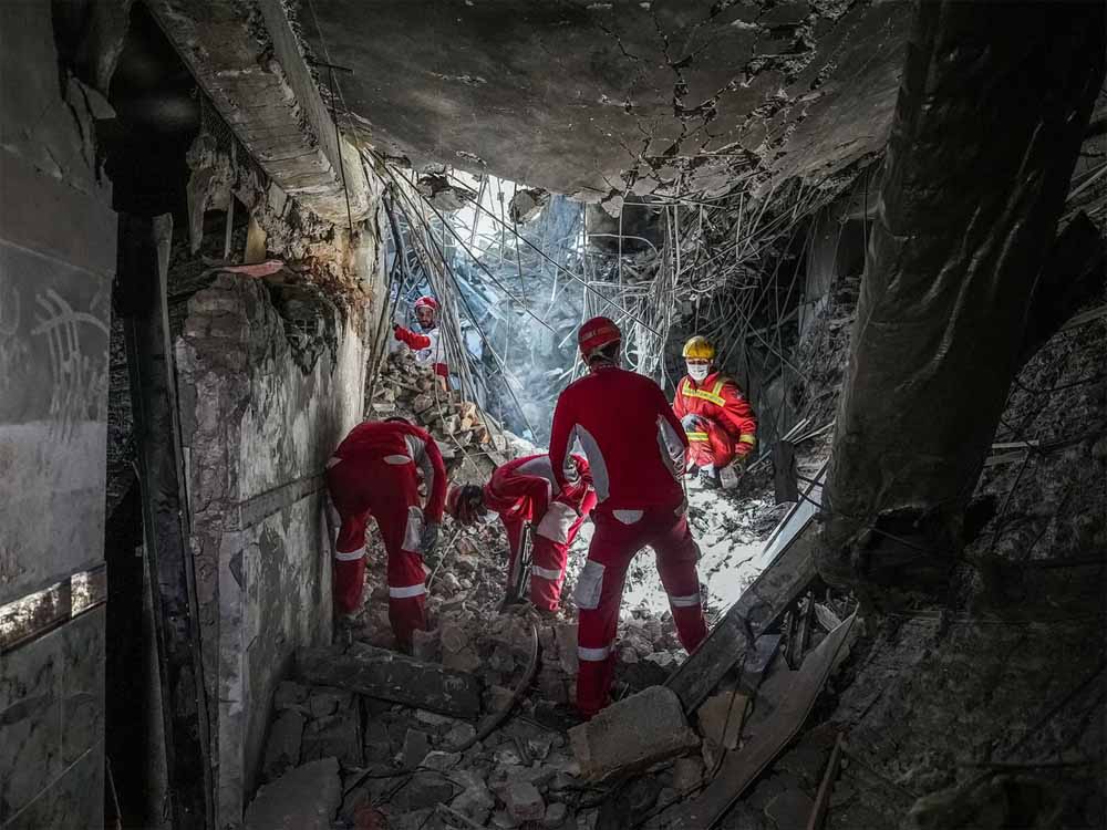 एविन जेल पर इजरायली कहर! युद्ध के बाद ईरान ने किया बड़ा खुलासा एविन जेल पर इजरायली कहर! युद्ध के बाद ईरान ने किया बड़ा खुलासा