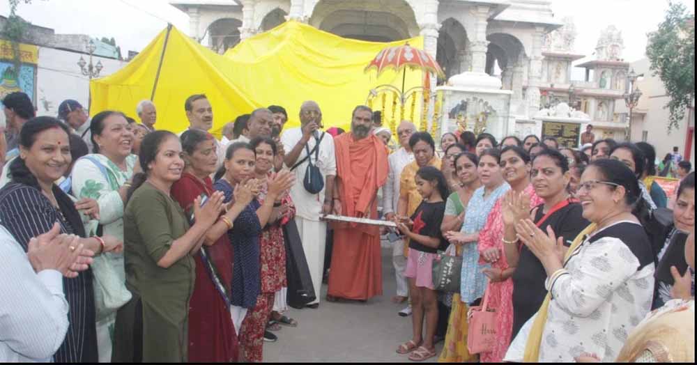 51 फीट ऊंचे हाइड्रोलिक रथ पर विराजेंगे जगन्नाथ प्रभु, 50 से ज्यादा संस्थाएं करेंगी भव्य स्वागत 51 फीट ऊंचे हाइड्रोलिक रथ पर विराजेंगे जगन्नाथ प्रभु, 50 से ज्यादा संस्थाएं करेंगी भव्य स्वागत