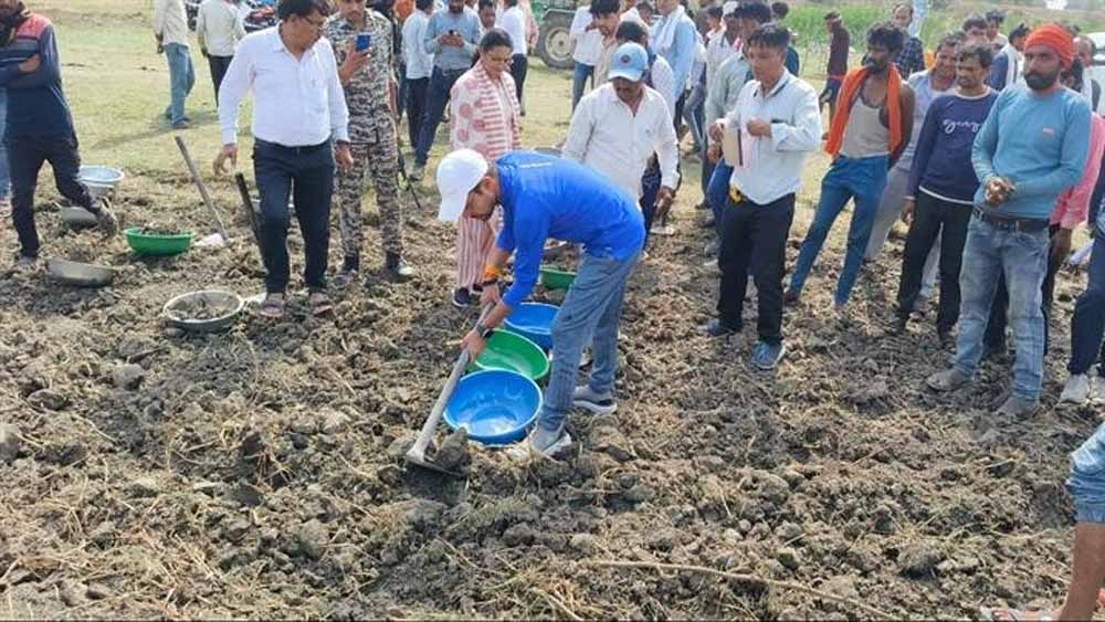 प्रदेश में 30 जून तक चलने वाला जल गंगा संवर्धन अभियान पूरी गति से चल रहा, यात्रा लगातार जारी प्रदेश में 30 जून तक चलने वाला जल गंगा संवर्धन अभियान पूरी गति से चल रहा, यात्रा लगातार जारी