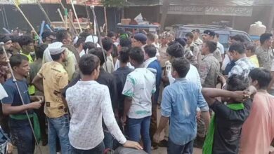 हाजीपुर के करबला में दो मोहर्रम जुलूस आपस में भिड़े, जमकर हुई पत्थरबाजी